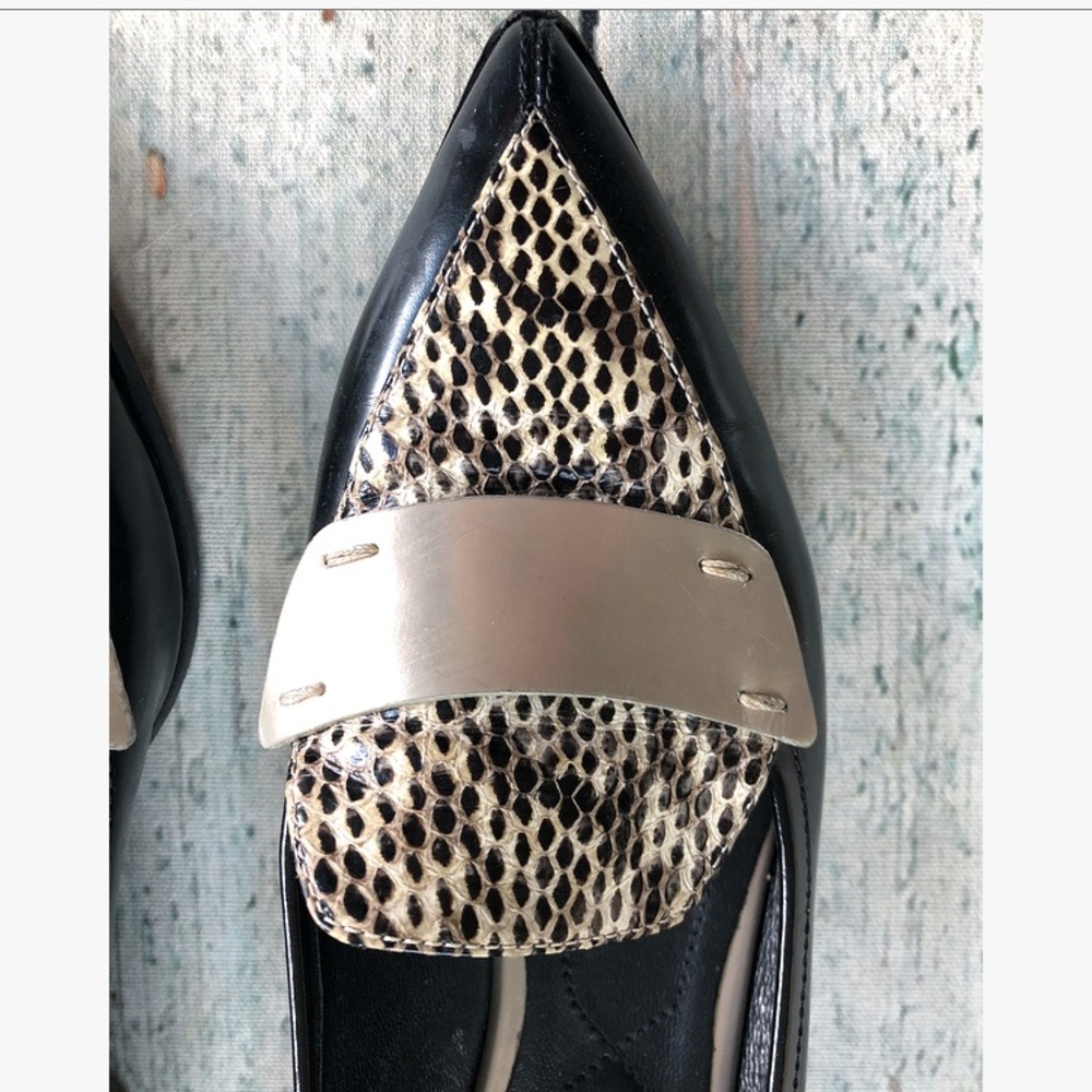 Nicholas Kirkwood 38 black loafer flats snake print leather pointed toe Womens - Picture 4 of 13